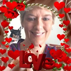 Meet your Posher, Paula